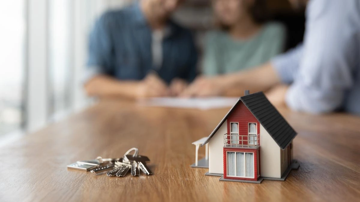Factors to Consider When Obtaining a Mortgage for a New Building in Ontario